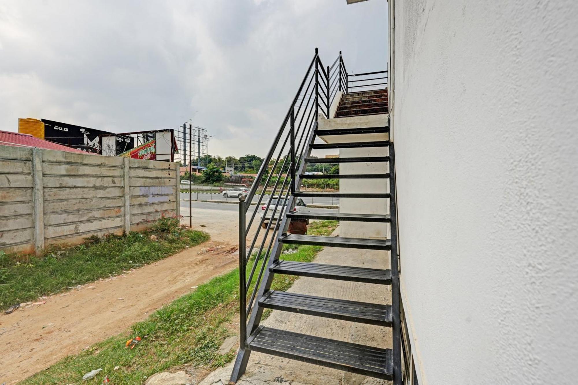 Hotel Spot On Anugraha Residency Kumbalgod Exterior foto