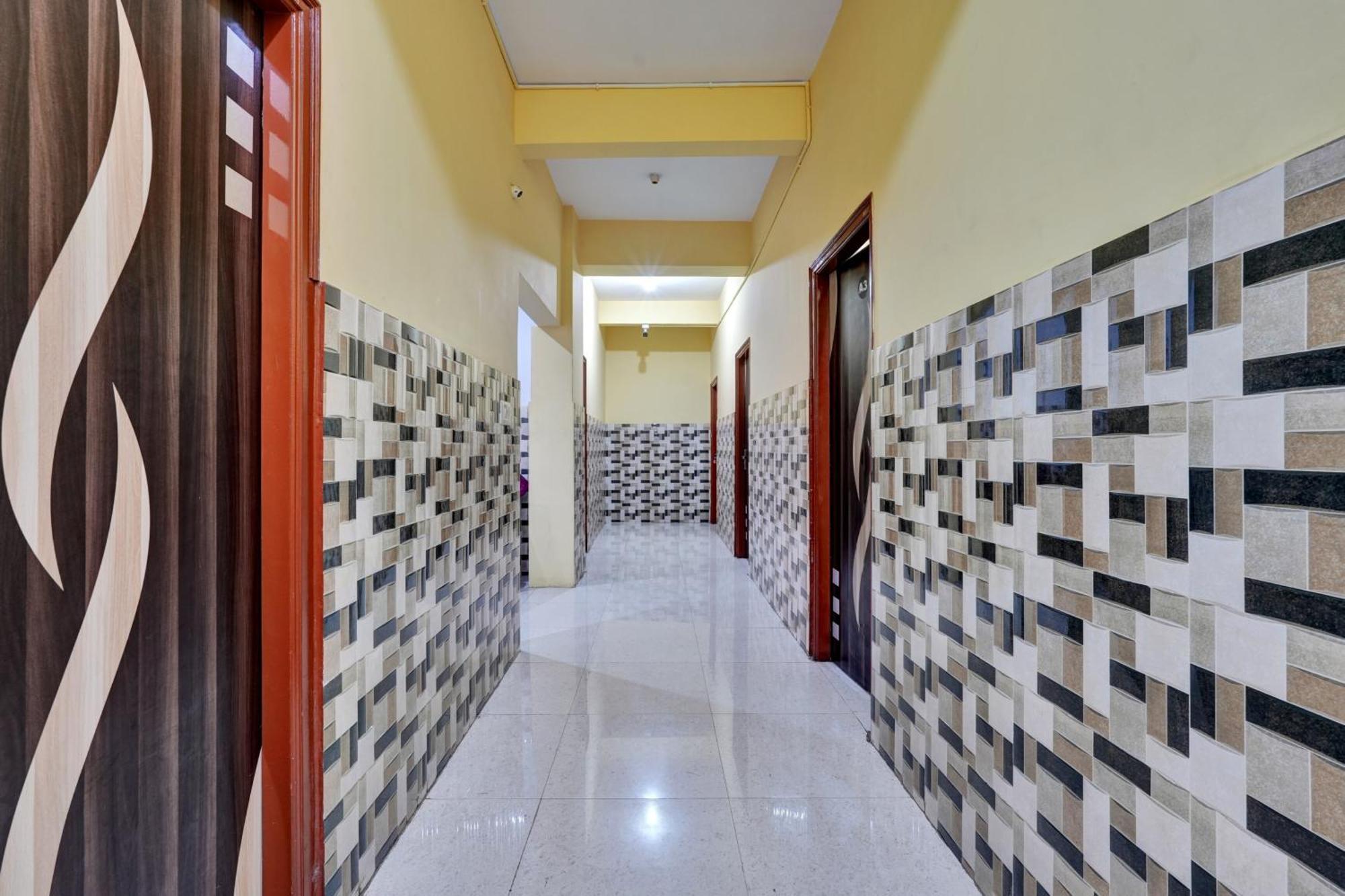 Hotel Spot On Anugraha Residency Kumbalgod Exterior foto
